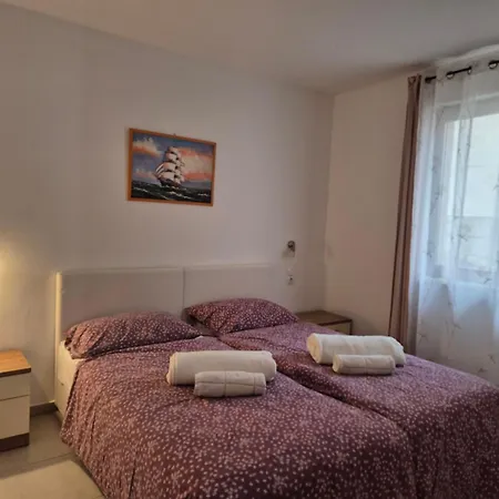 Stars ゴルニ・カリン