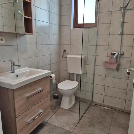 Stars Apartamento Gornji Karin