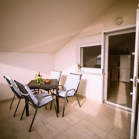 Stars Apartman *
