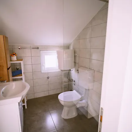 Stars Apartman Gornji Karin